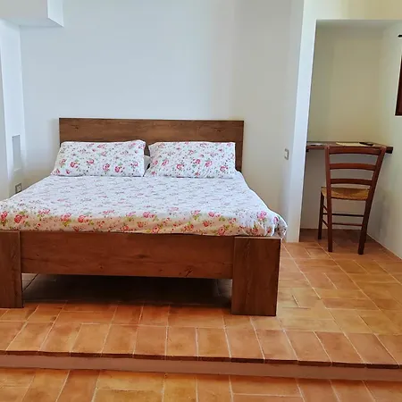 Oda ve Kahvaltı Alba Dei Due