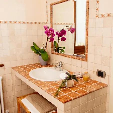 Alba Dei Due Bed & Breakfast