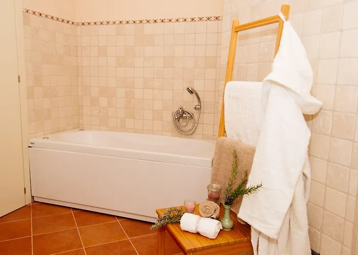 Bed & Breakfast Alba Dei Due